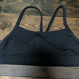 Lululemon sports bra black size